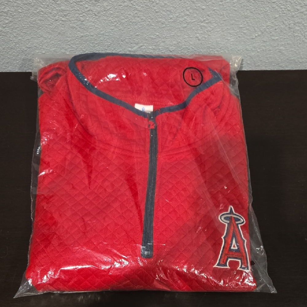 Red Angels Quilted Half-Zip Pullover